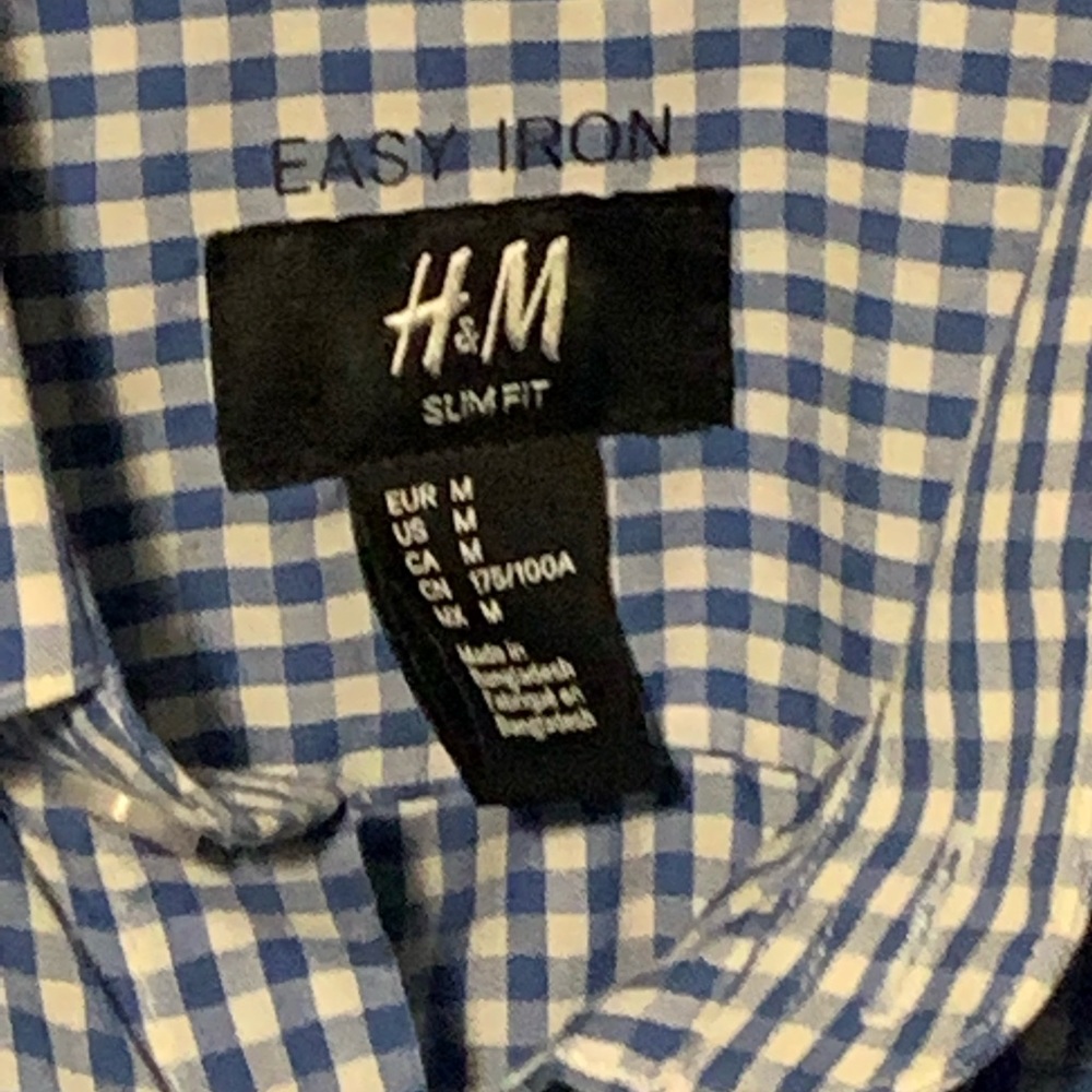 H&M button down shirt - Picture 2 of 3